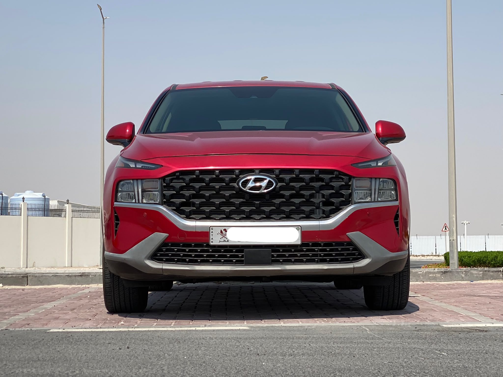 Hyundai Santa Fe 2022 - Image 2