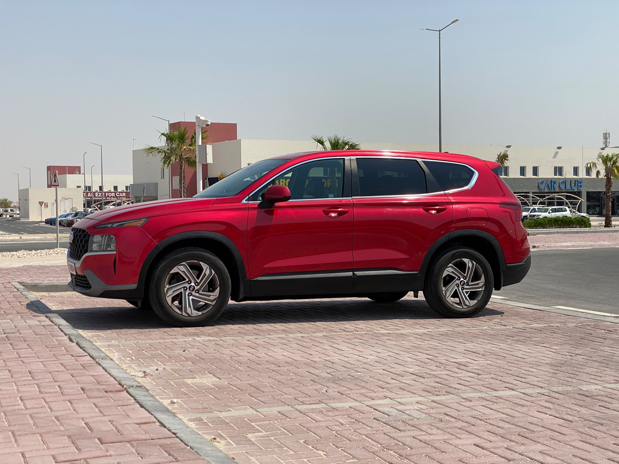 Hyundai Santa Fe 2022 - Image 3