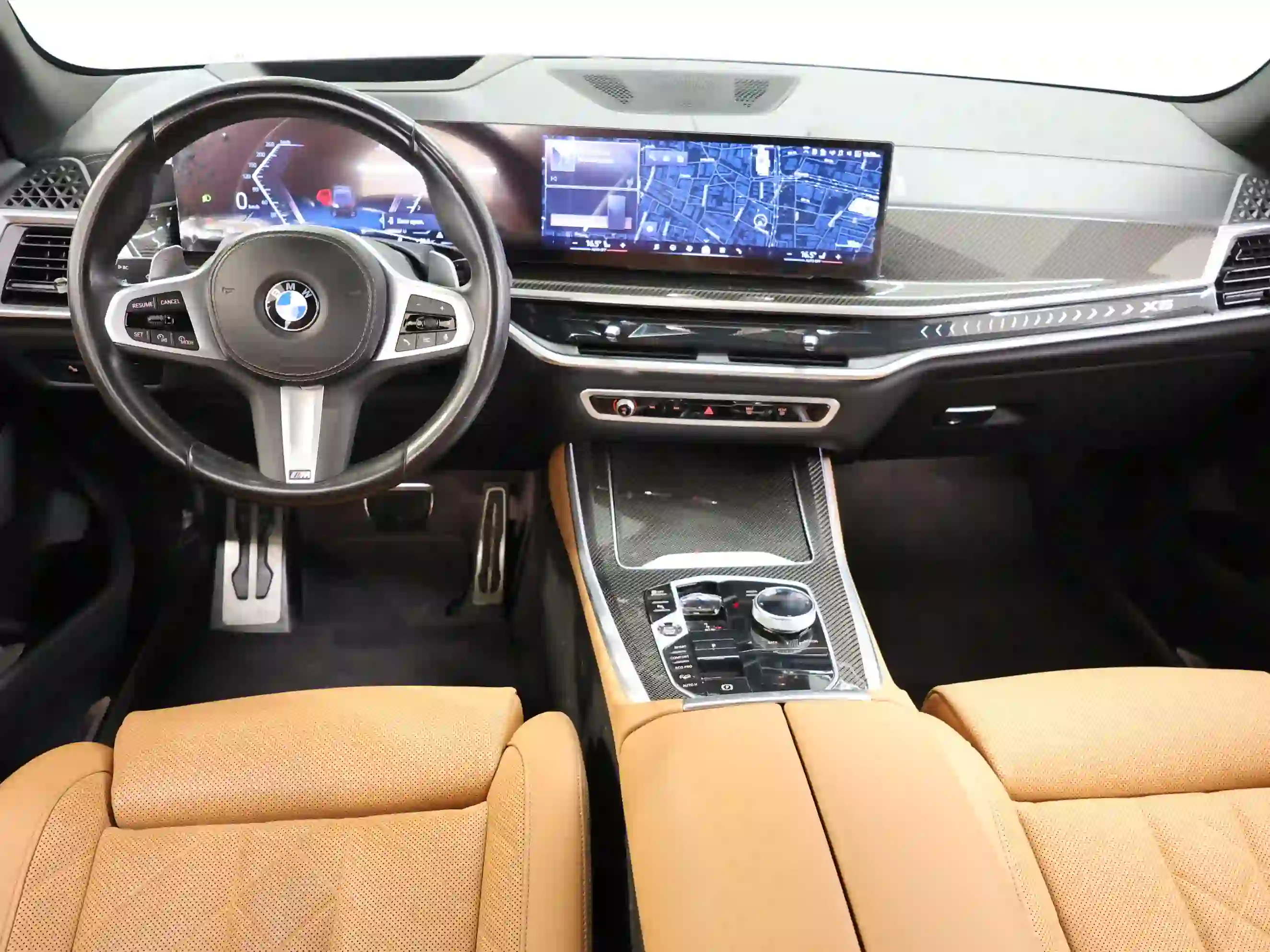 BMW X-Series X5 M 2024 - Image 4