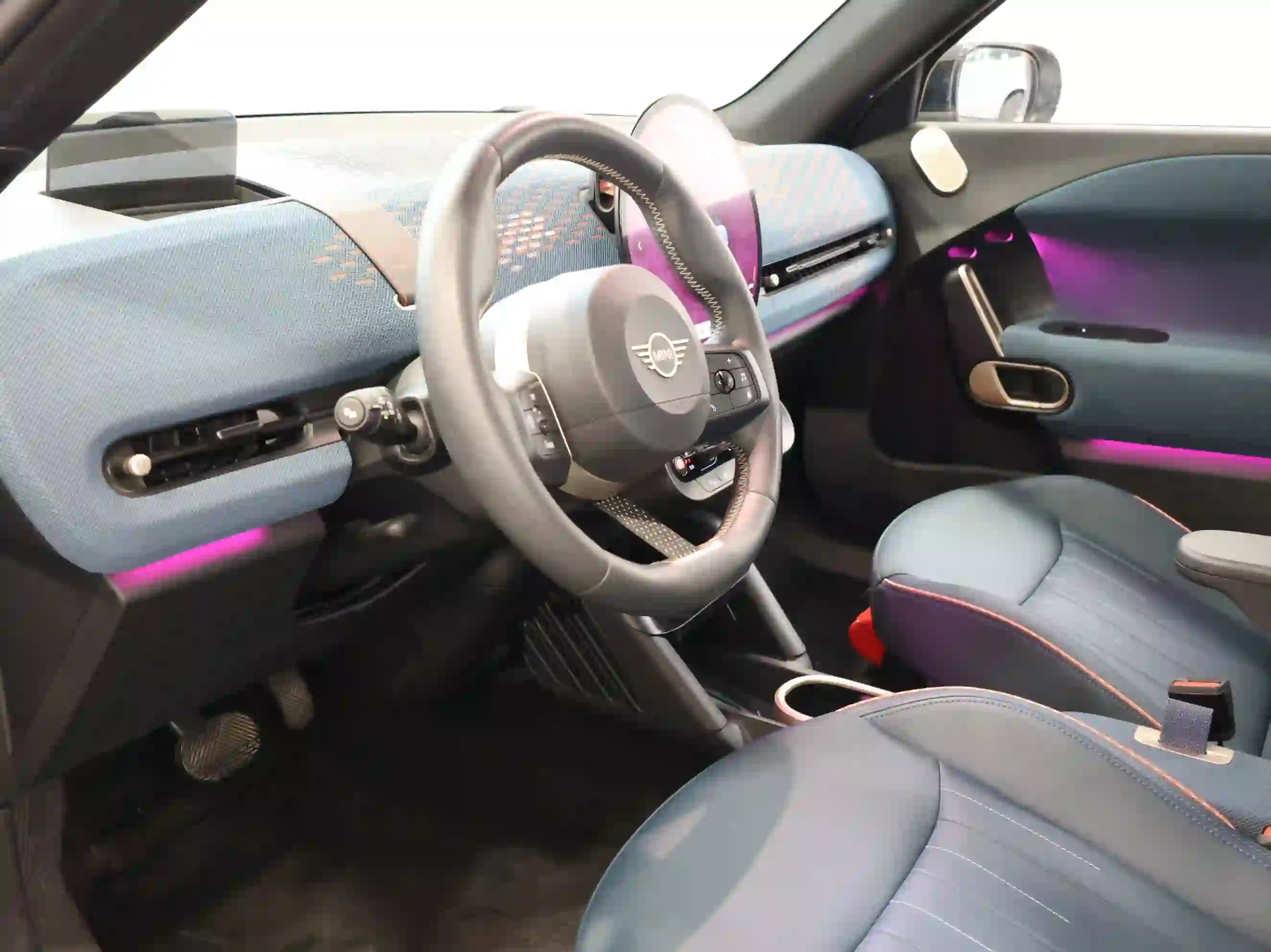 Mini Cooper 2025 - Image 4