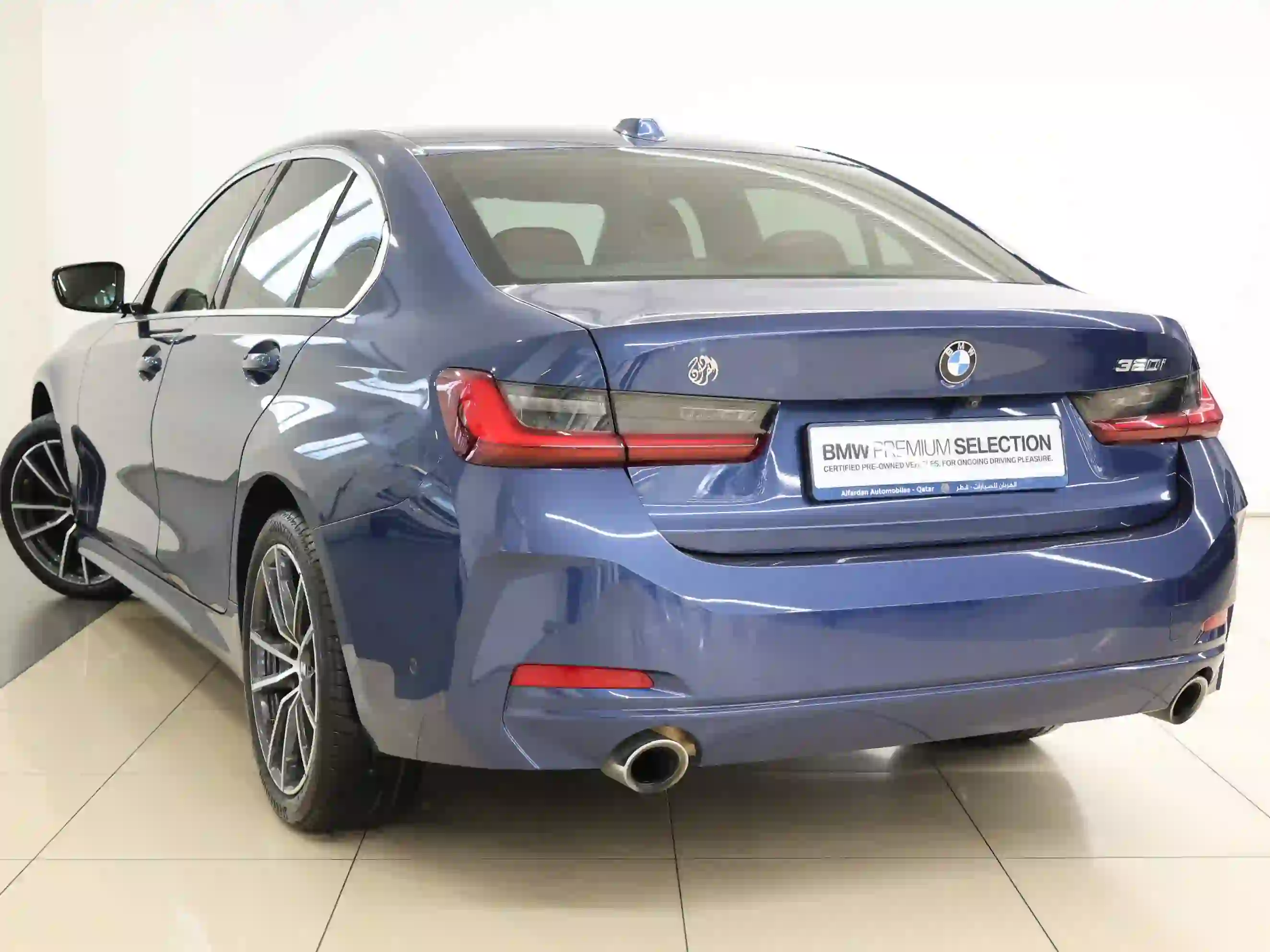 BMW 3-Series 320 i 2023 - Image 3