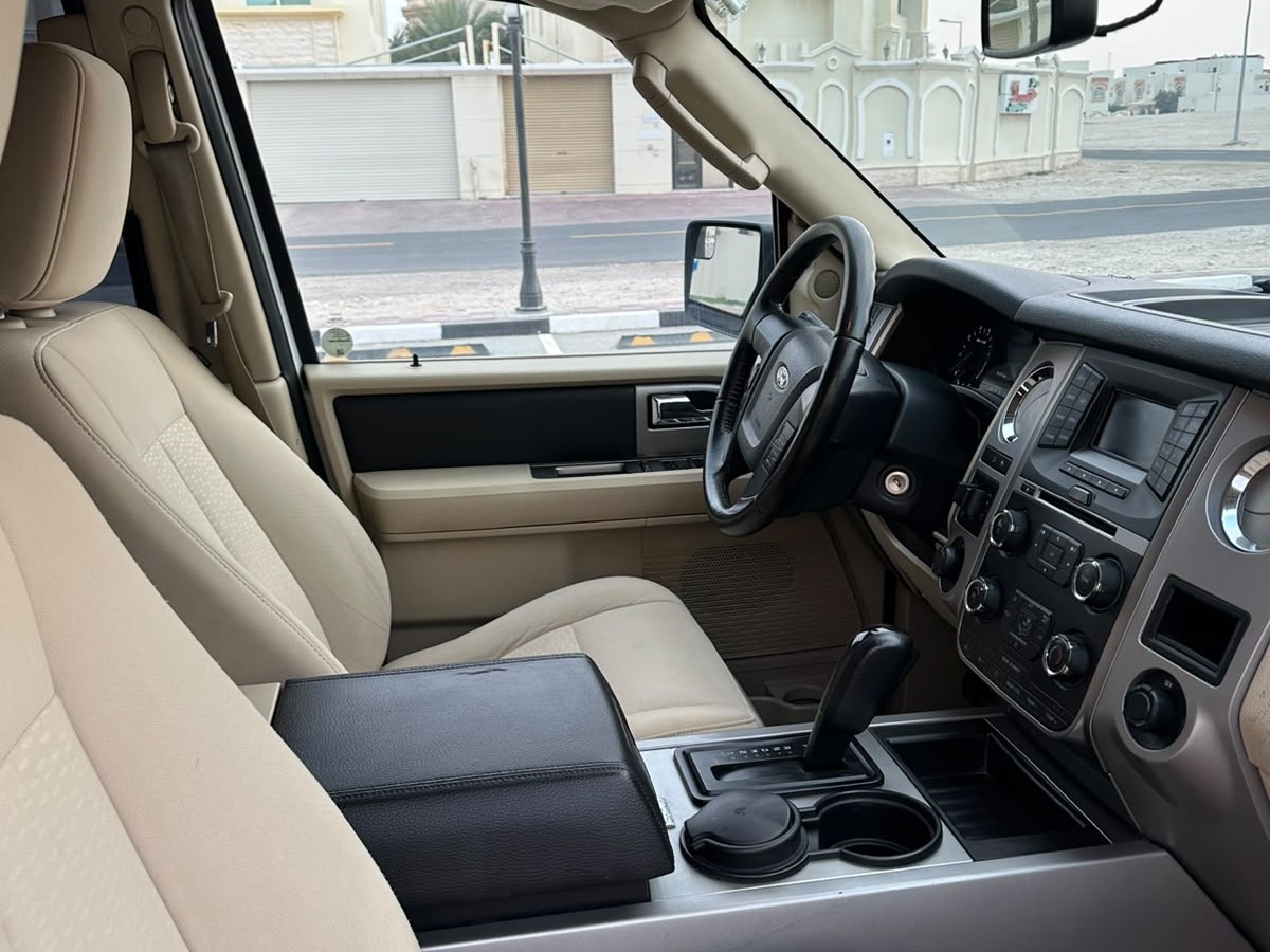 Ford Expedition 2015 - Image 4