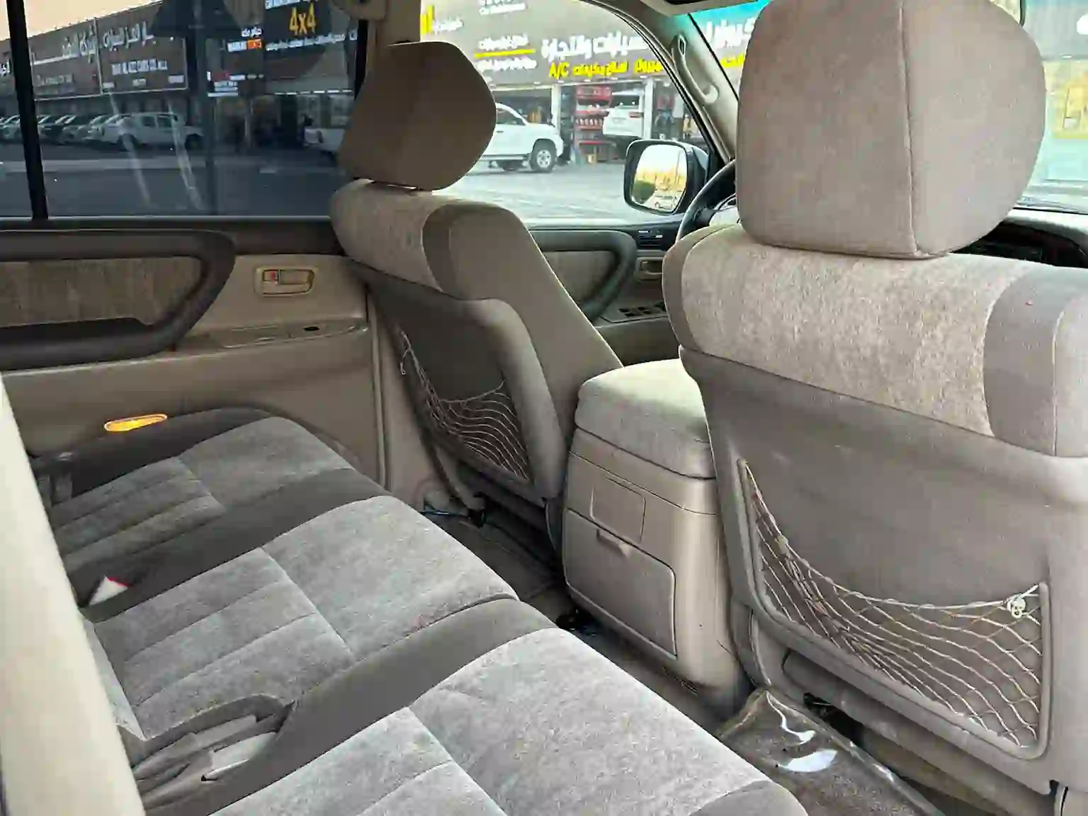 Toyota Land Cruiser VX.R 2000 - Image 3