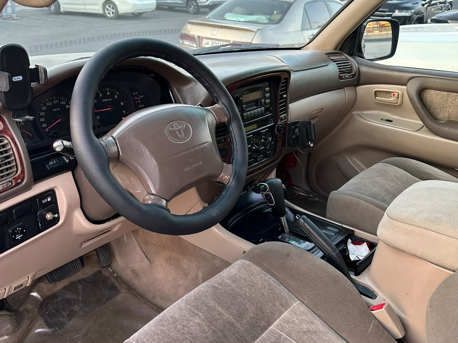 Toyota Land Cruiser VX.R 2000 - Image 4