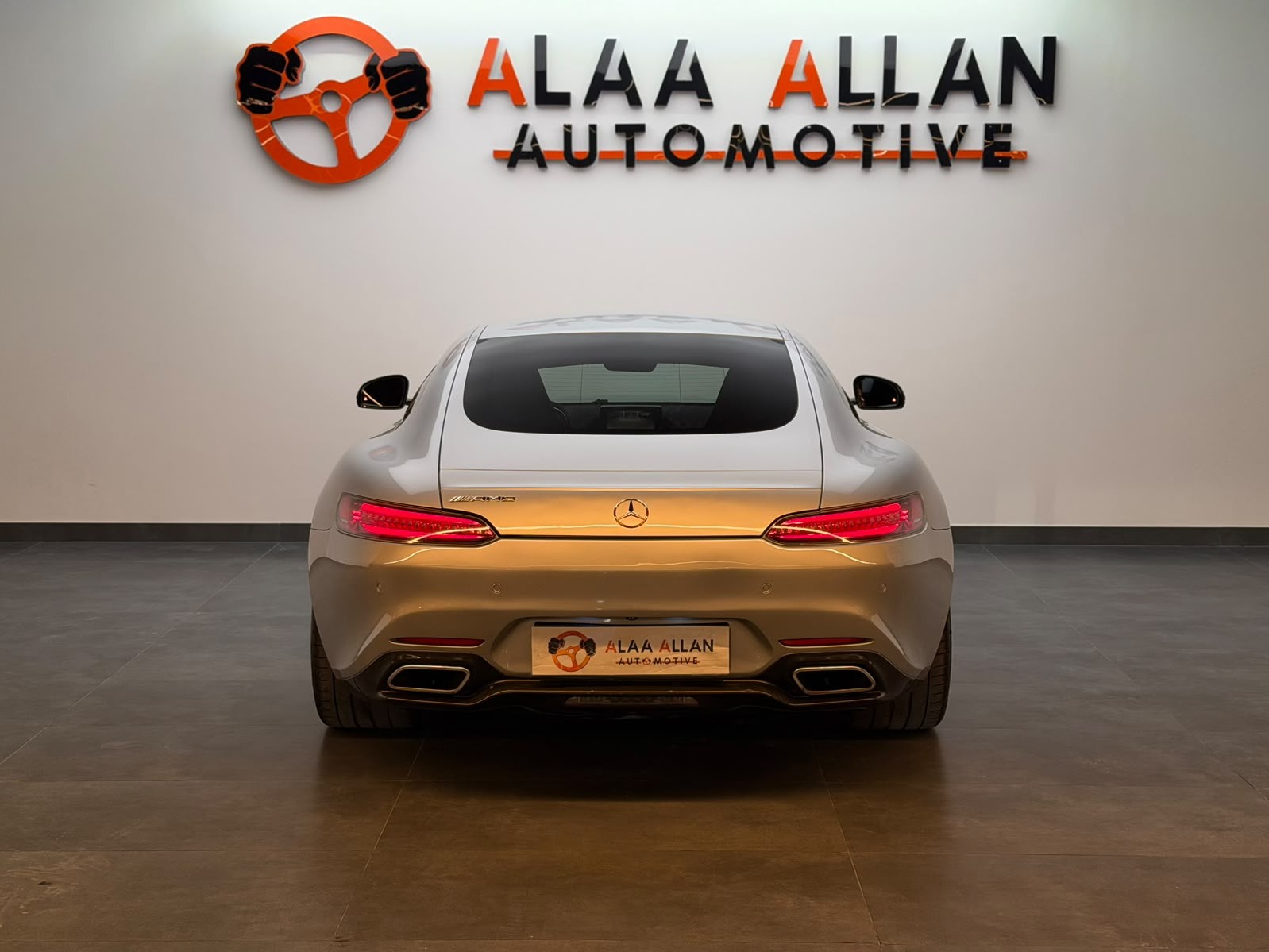 Mercedes-Benz GT 63s 2015 - Image 4