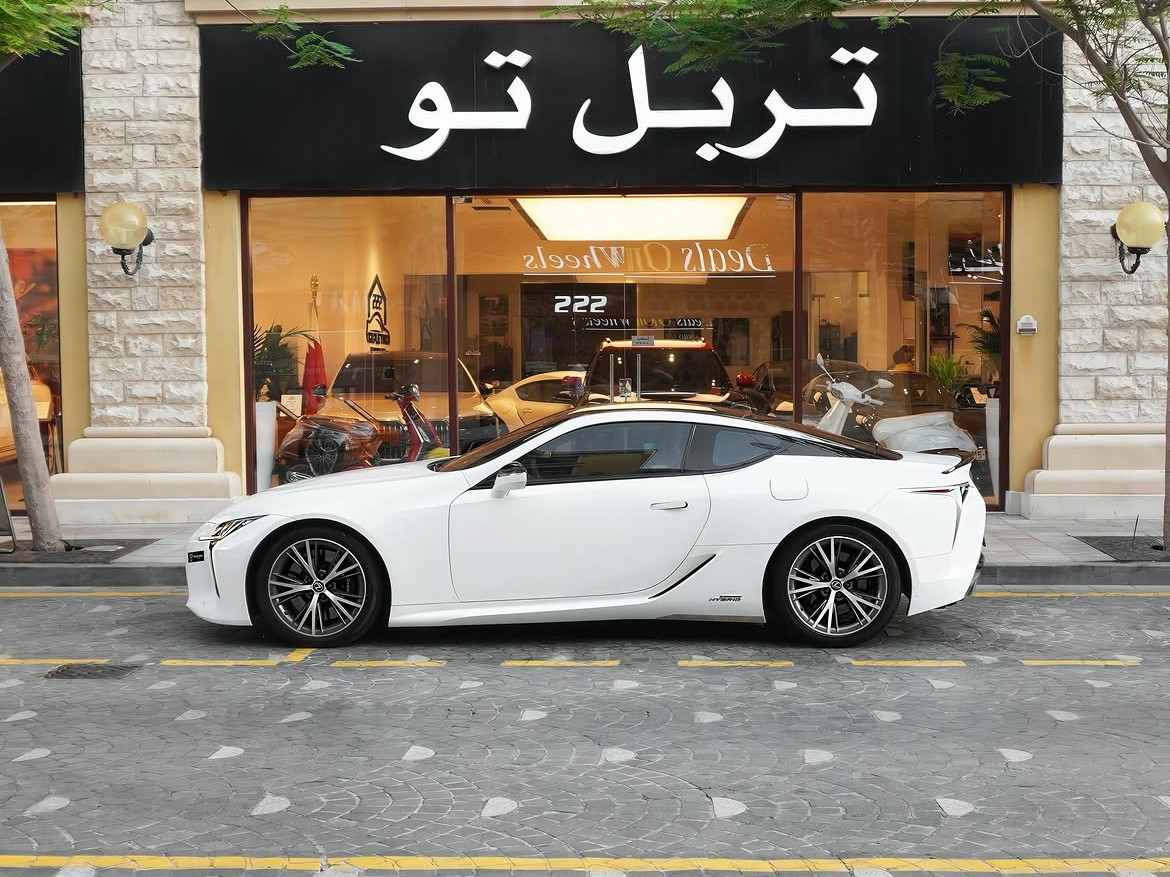 Lexus LC 500 2017 - Image 3