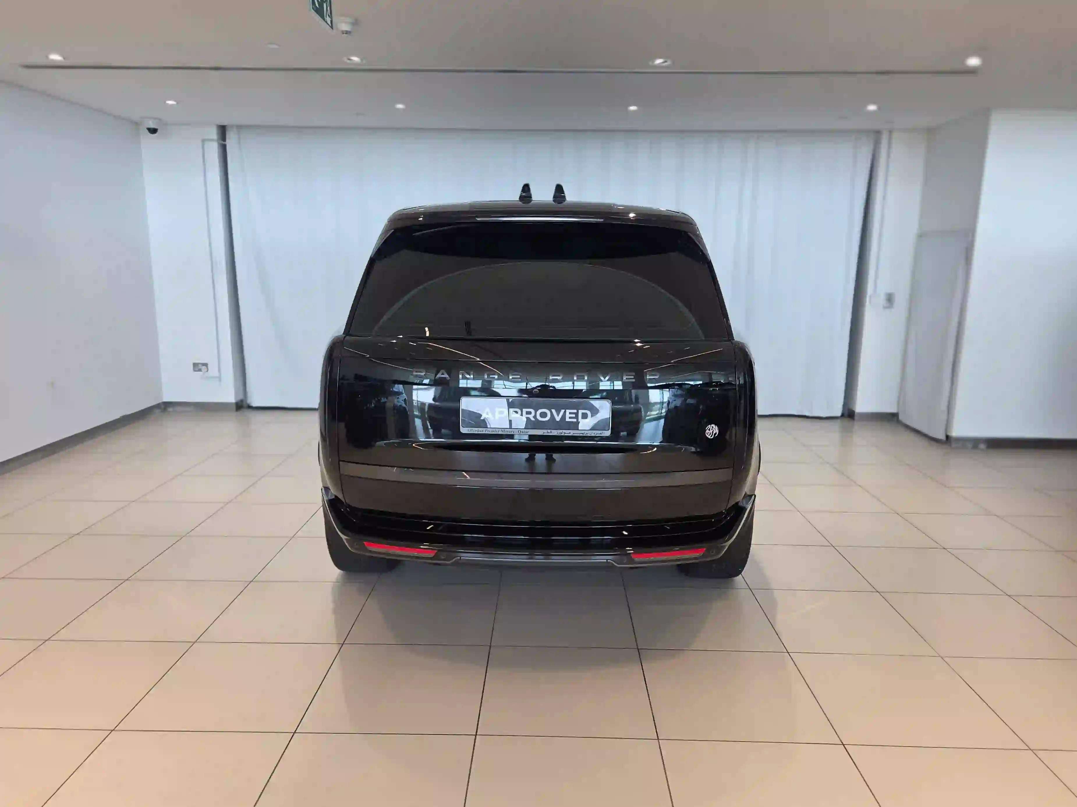 Land Rover Range Rover 4.4 V8 Autobiography 2024 - Image 2