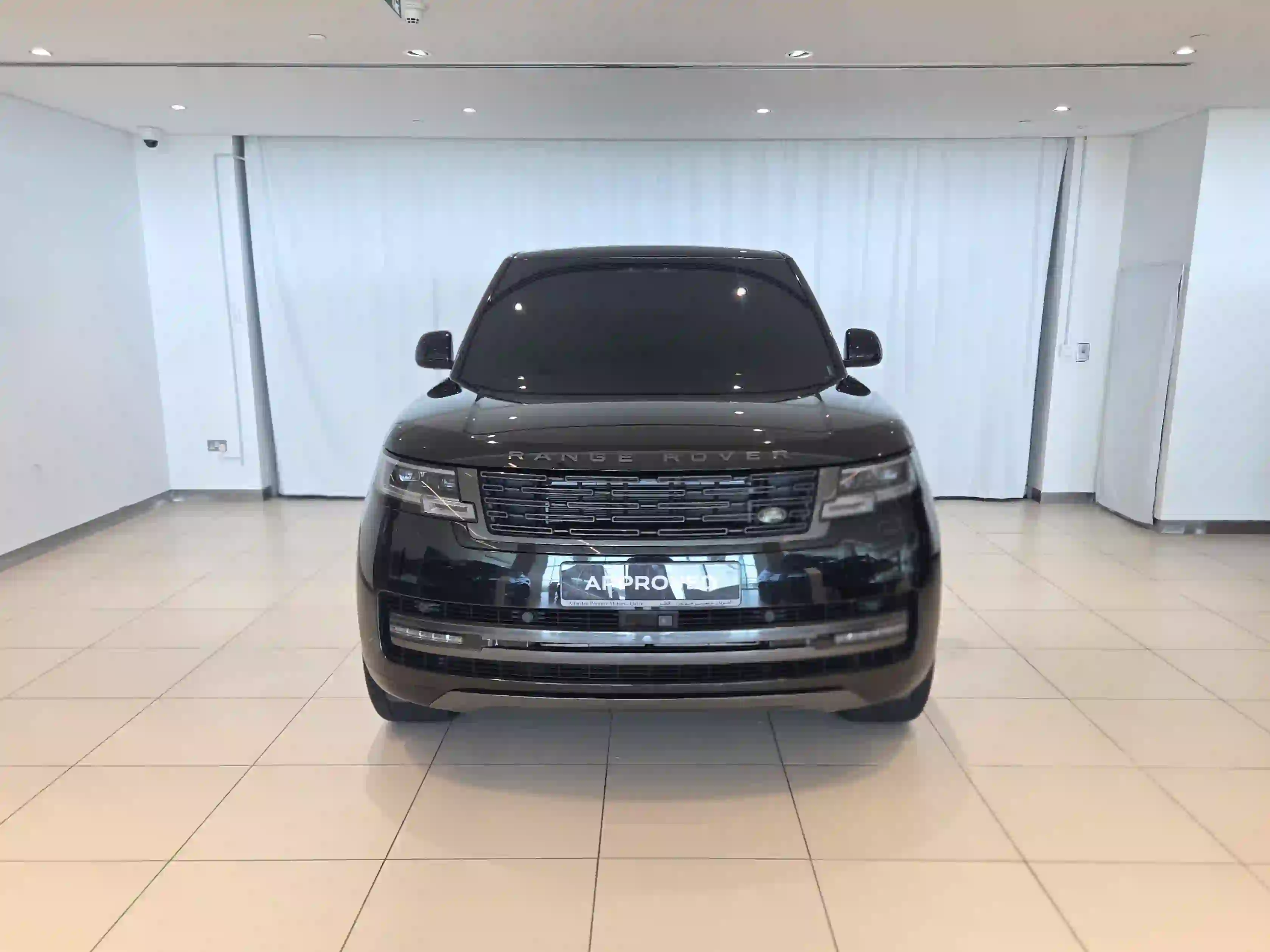 Land Rover Range Rover 4.4 V8 Autobiography 2024 - Image 4