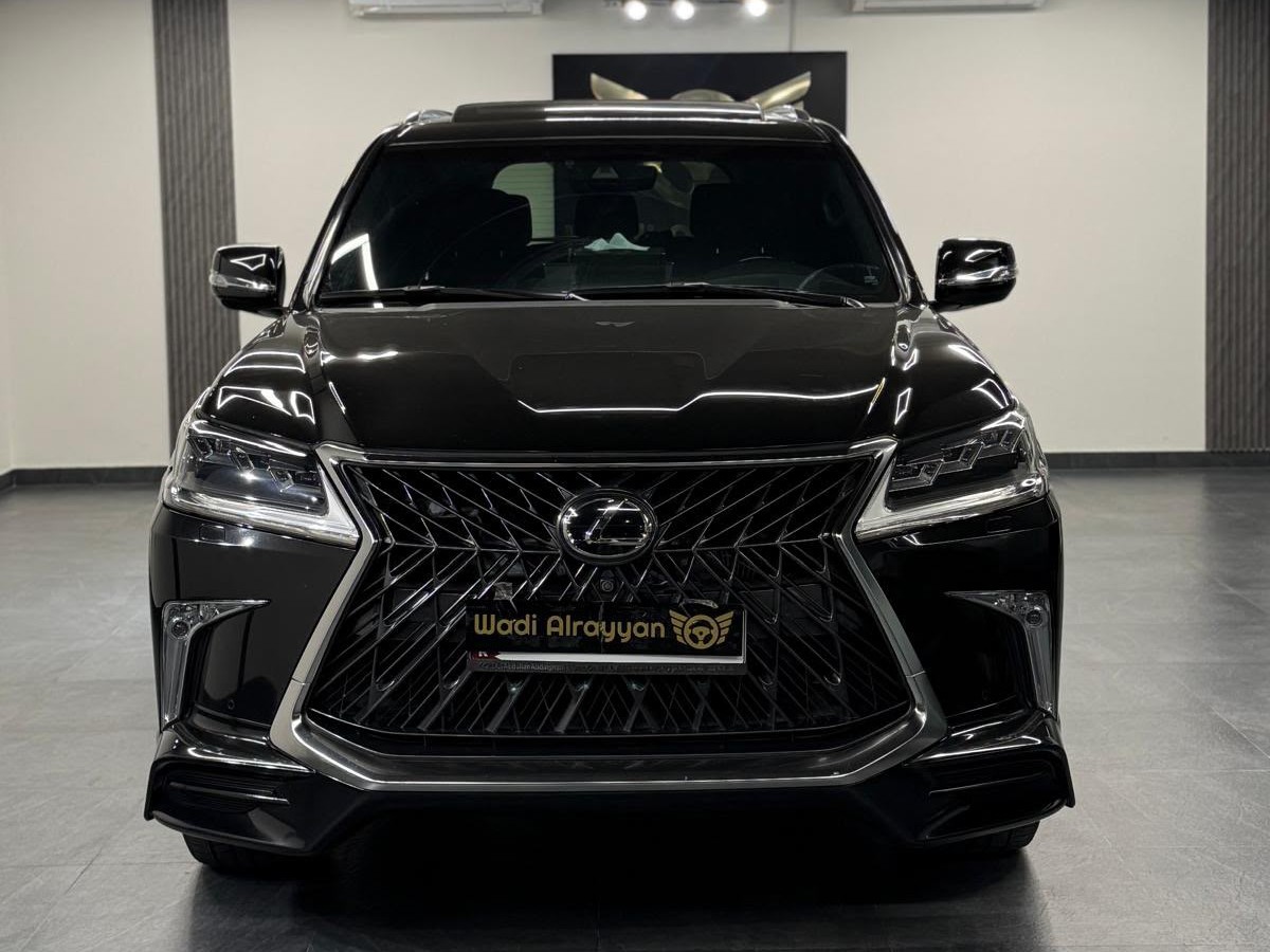 Lexus LX 570 S Black Edition 2020 - Image 2