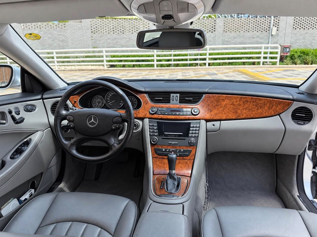 Mercedes-Benz CLS 350 2006 - Image 2