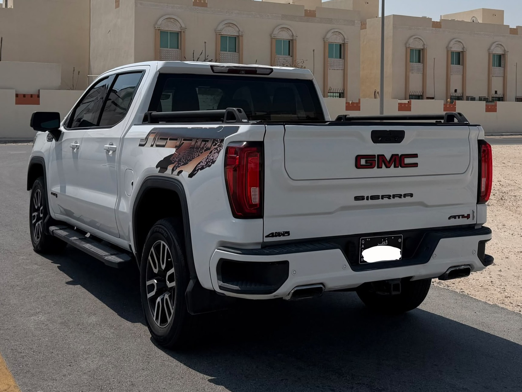 GMC Sierra AT4 2019 - Image 4