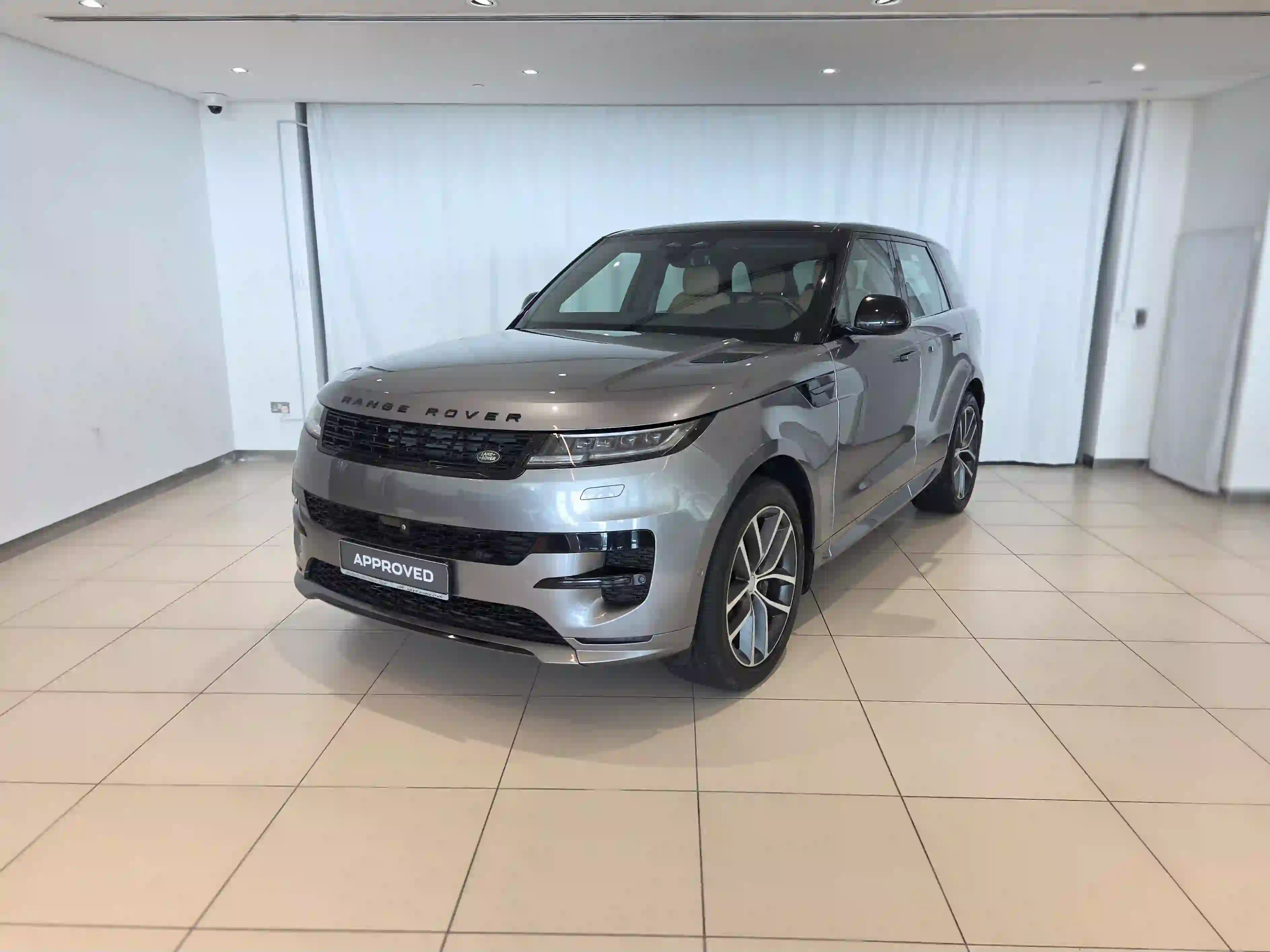 Land Rover Range Rover Sport 3.0i6 Dynamic SE 2024 - Image 1