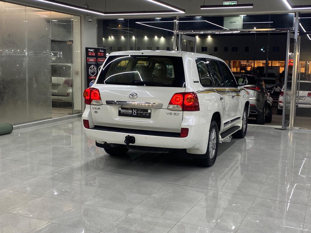 Toyota Land Cruiser GX.R 2015 - Image 4
