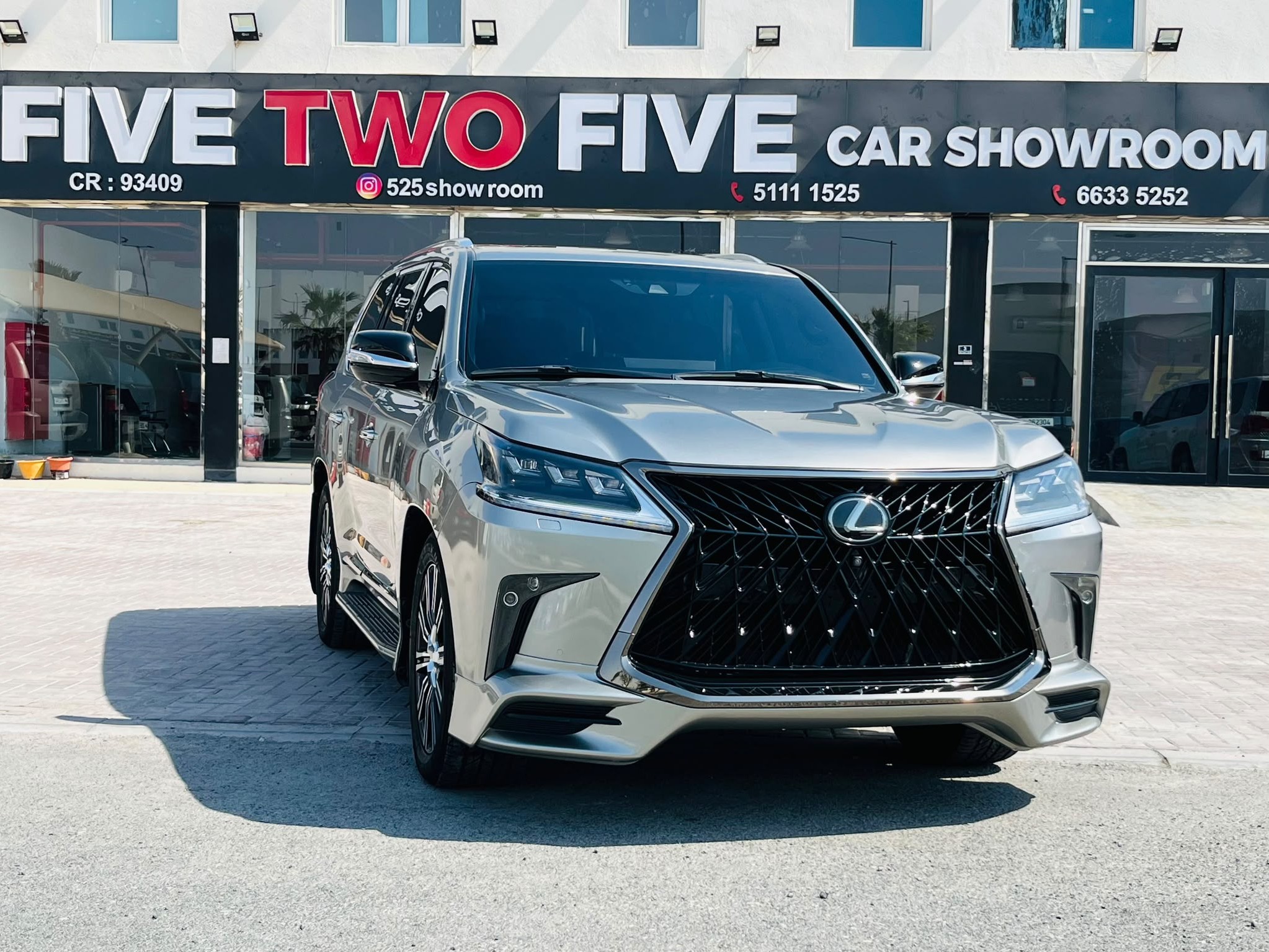 Lexus LX 570 S 2018 - Image 1
