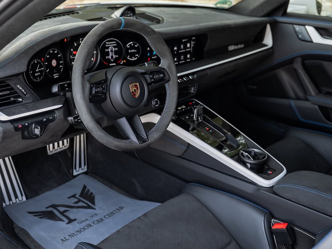 Porsche 911 Dakar 2023 - Image 4