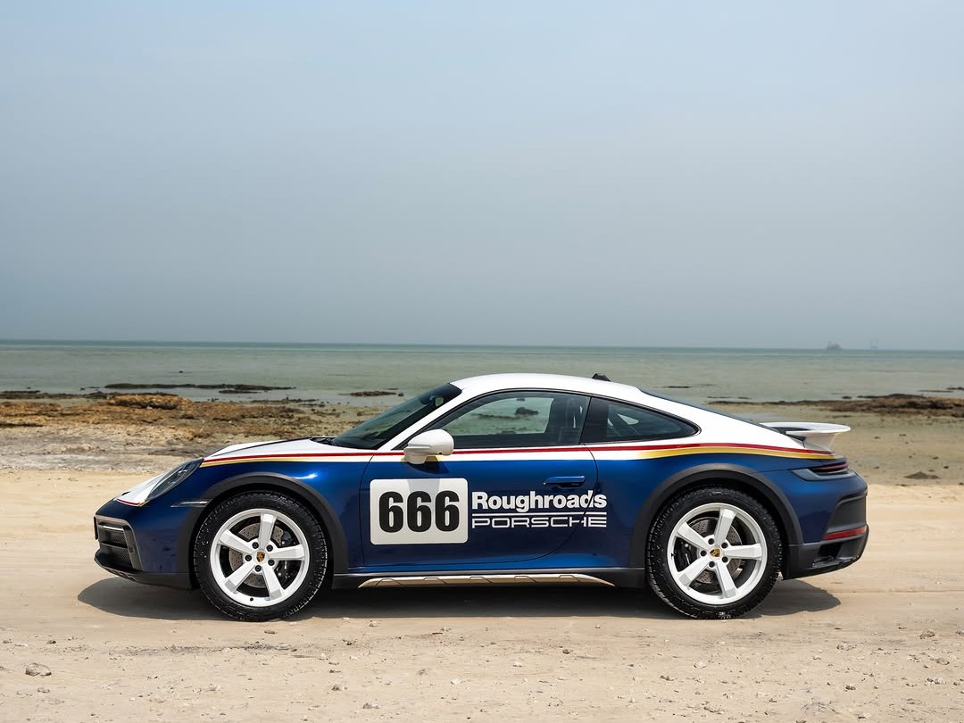 Porsche 911 Dakar 2023 - Image 2