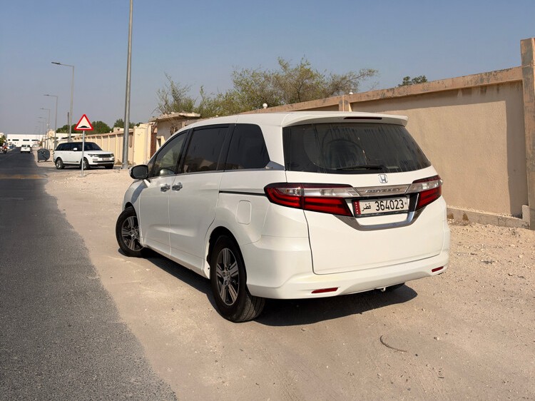 Honda Odyssey 2016 - Image 2