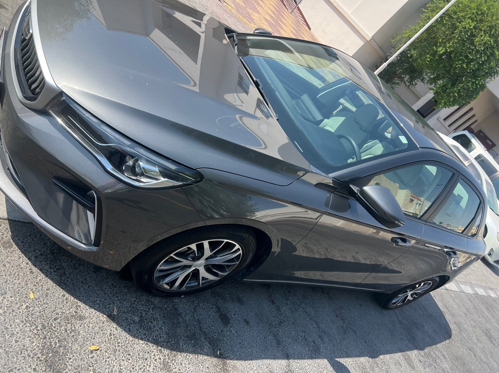 Geely  Emgrand 2026 - Image 3
