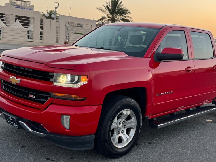 Chevrolet Silverado Z71 2021 - Image 2
