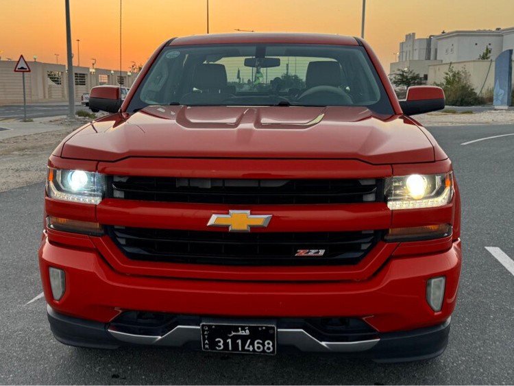 Chevrolet Silverado Z71 2021 - Image 1
