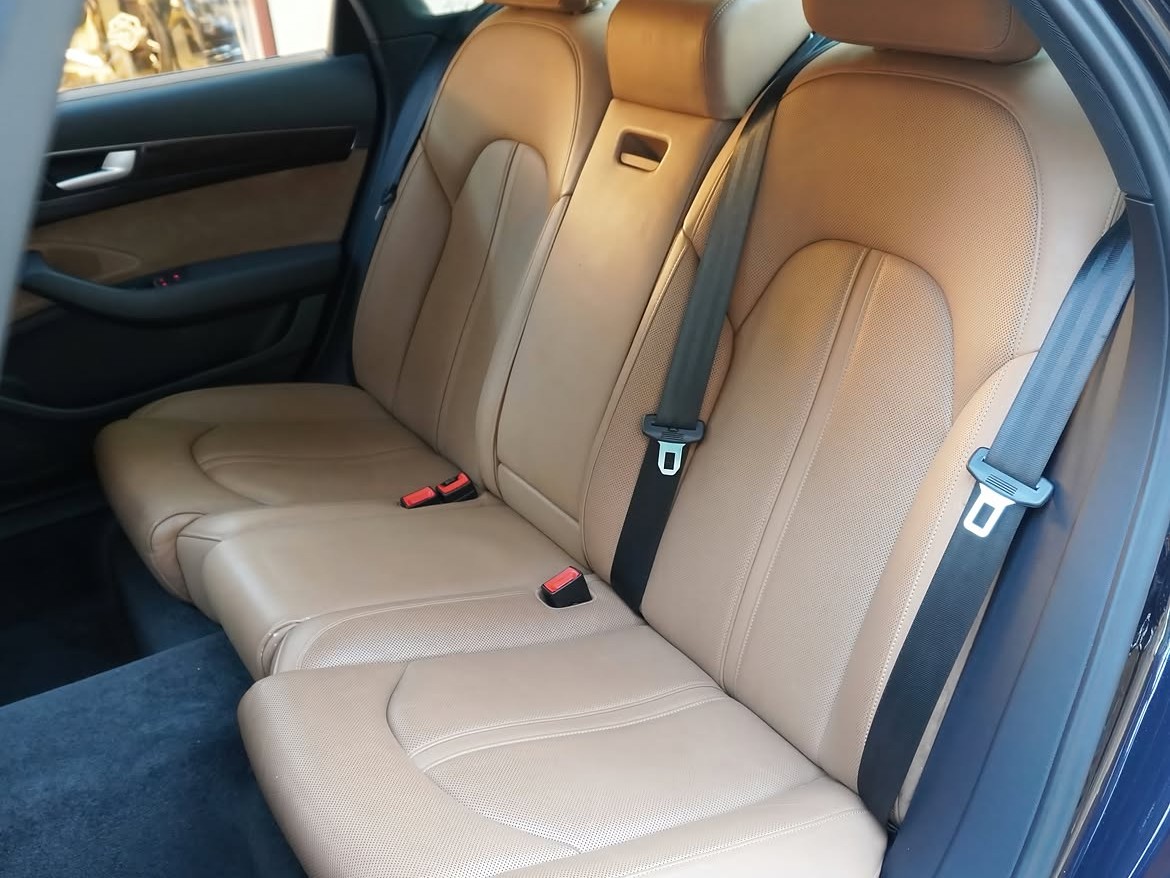 Audi A8 L  2016 - Image 2