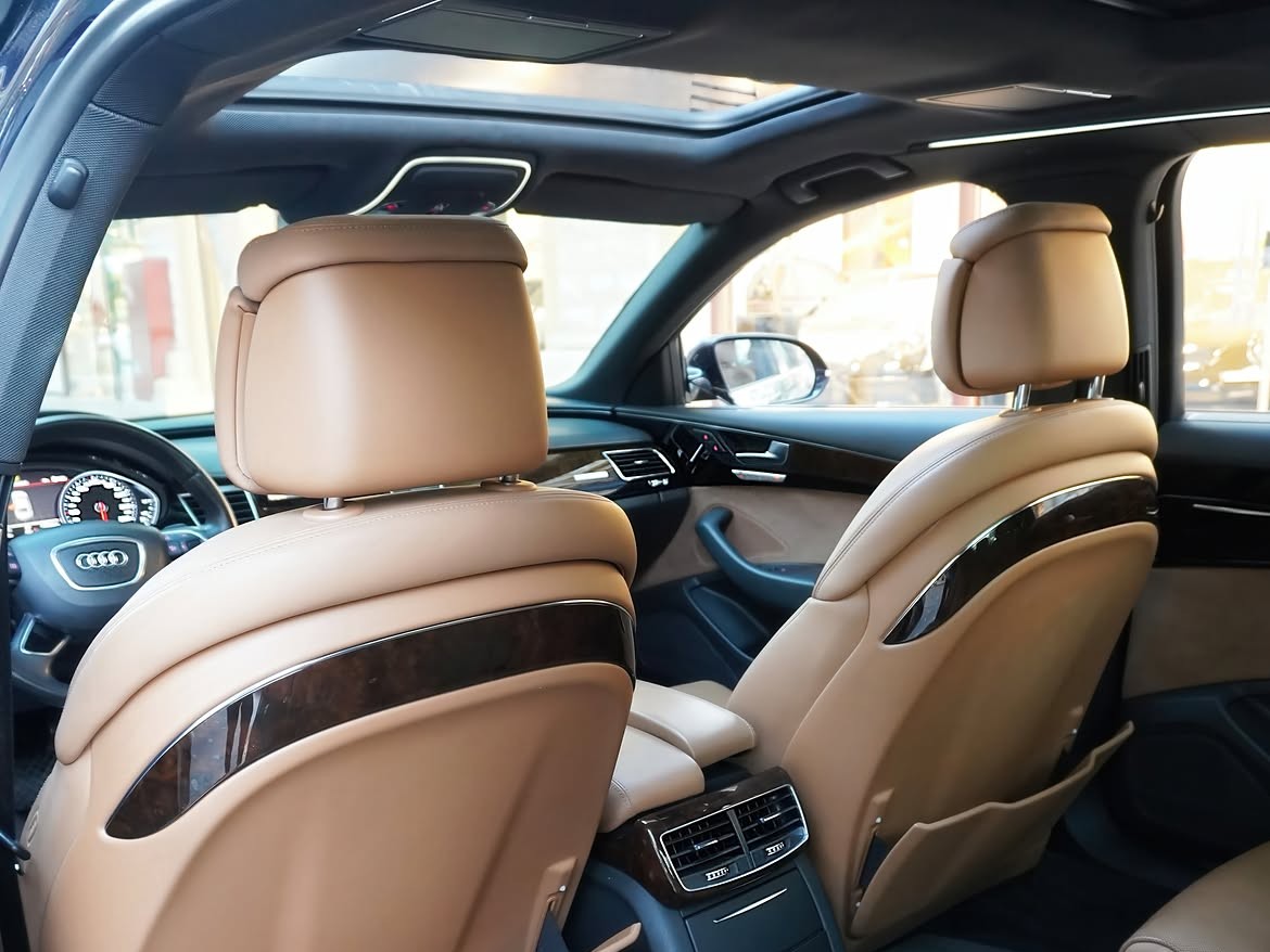 Audi A8 L  2016 - Image 4