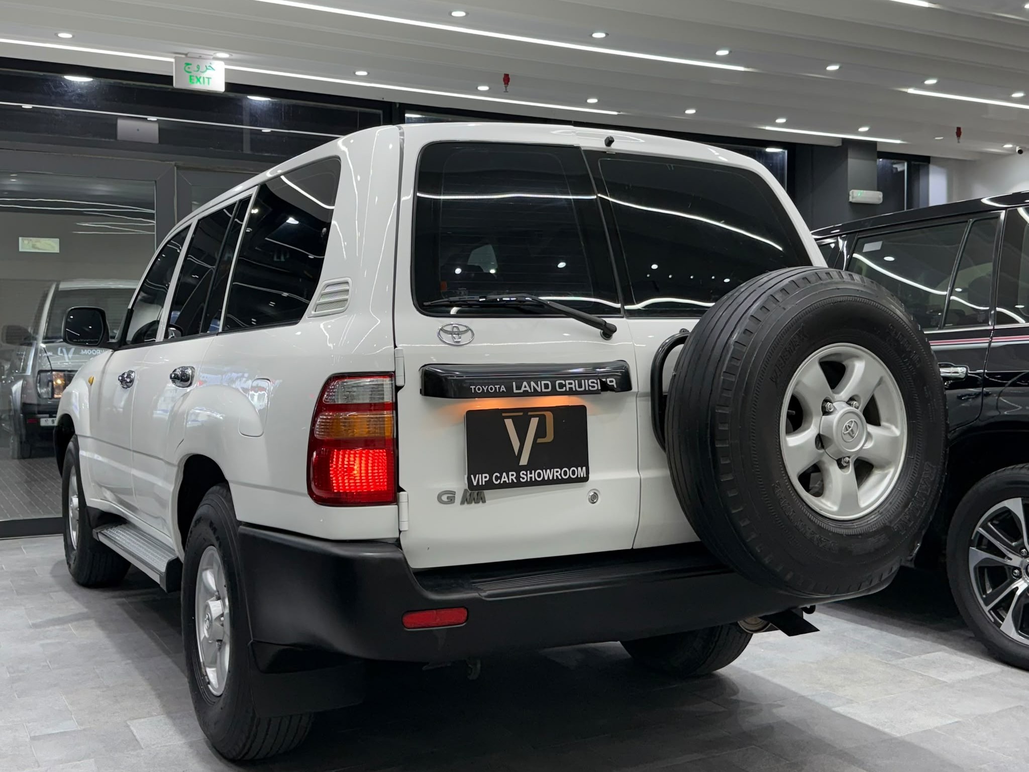 Toyota Land Cruiser G standard 2002 - Image 2