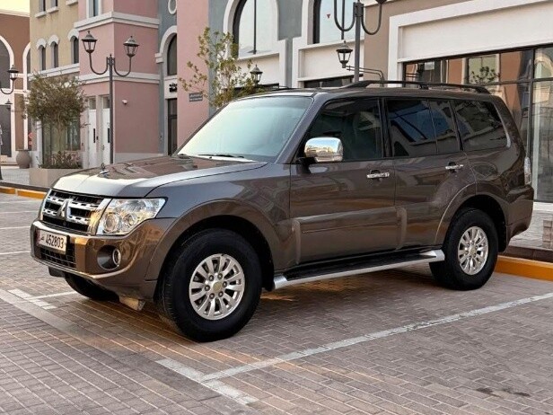 Mitsubishi Pajero 3.5 2014 - Image 2