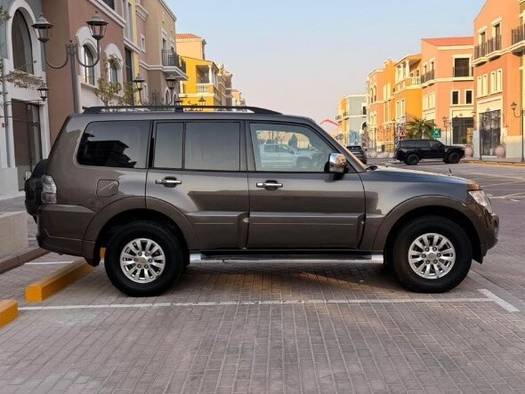 Mitsubishi Pajero 3.5 2014 - Image 4