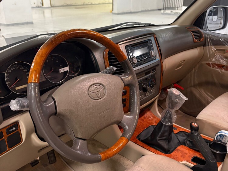 Toyota Land Cruiser GX.R 2007 - Image 3