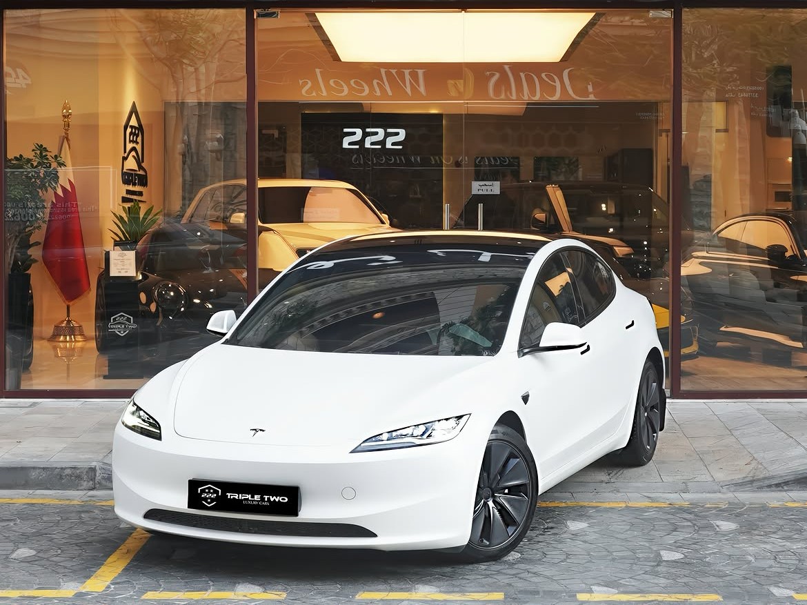 Tesla Model 3  Long Range 2024