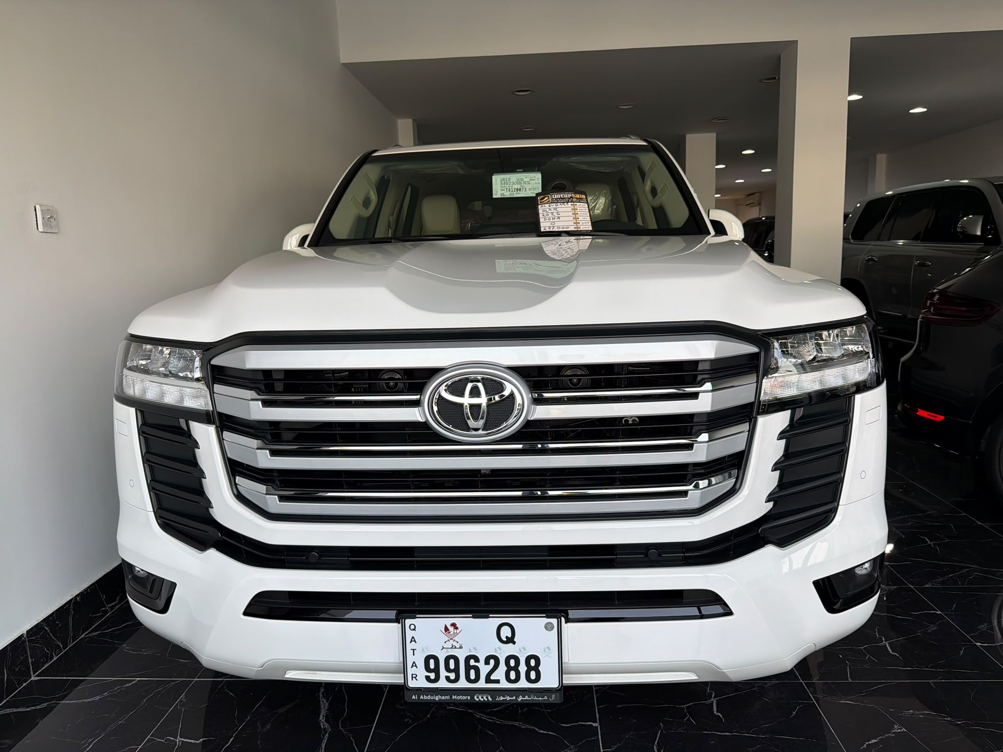Toyota Land Cruiser GXR v6 2026 - Image 2