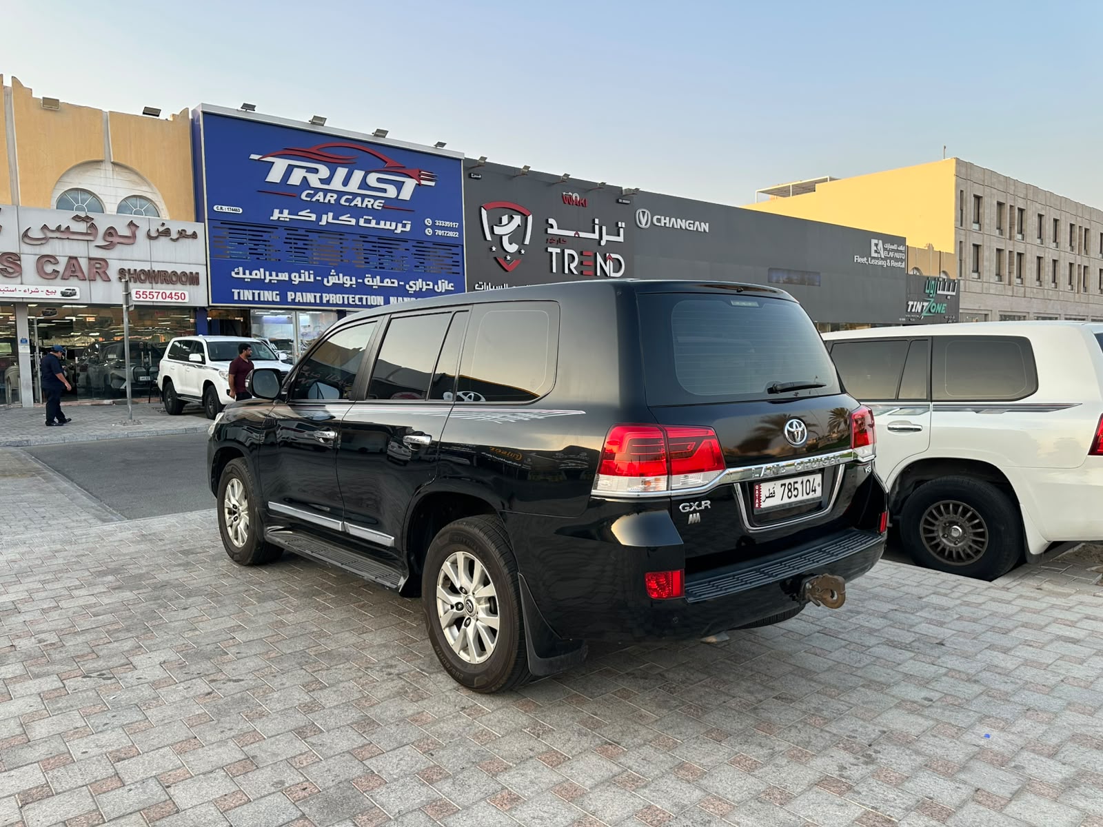 تويوتا لاند كروزر جي اكس ار v8 2019 - Image 4