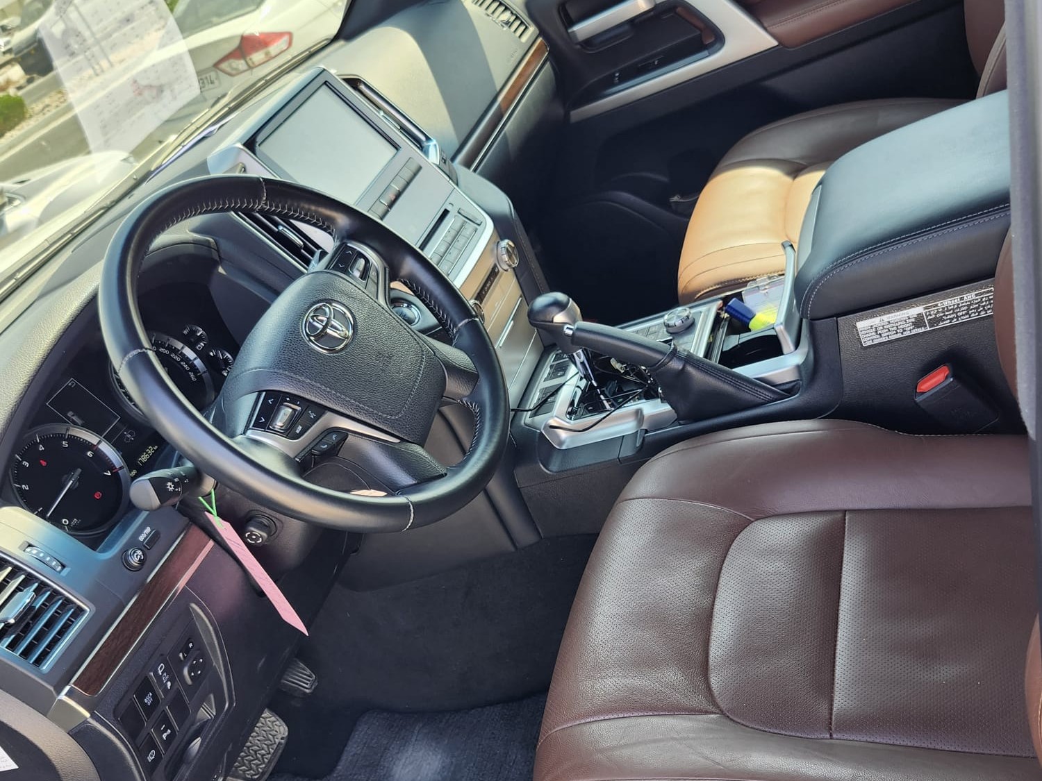 Toyota Land Cruiser VX.R 2020 - Image 2
