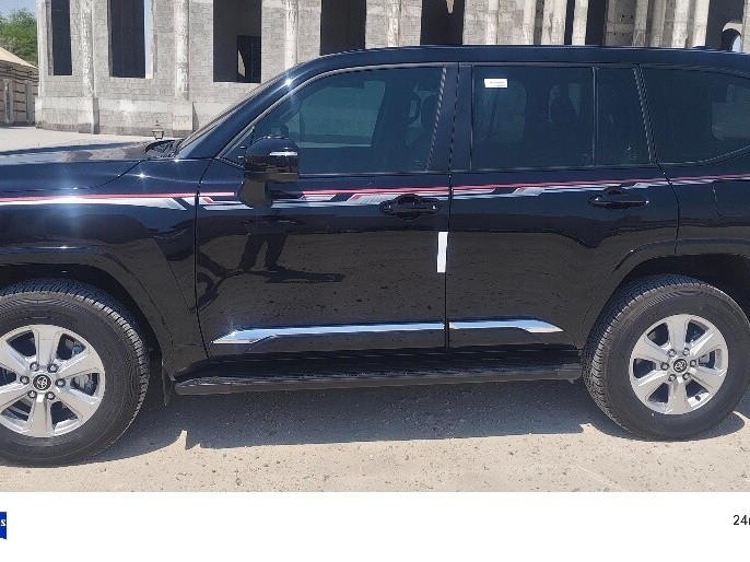 Toyota Land Cruiser GX.R 2026 - Image 4