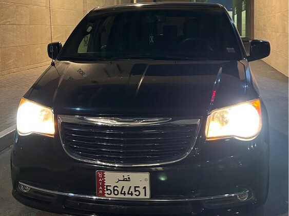 Chrysler Town Country 2013 - Image 1