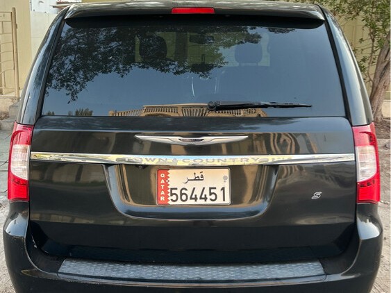 Chrysler Town Country 2013 - Image 3