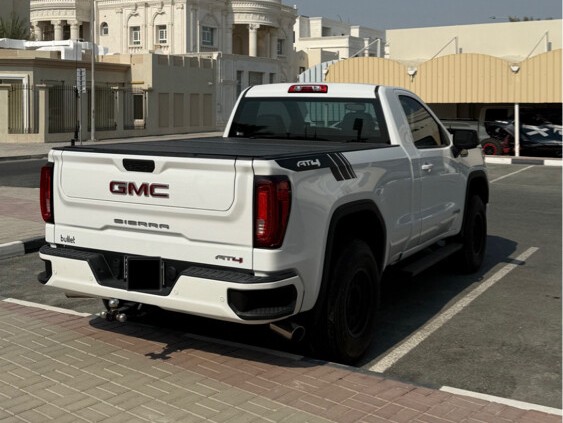 GMC Sierra AT4 2022 - Image 4