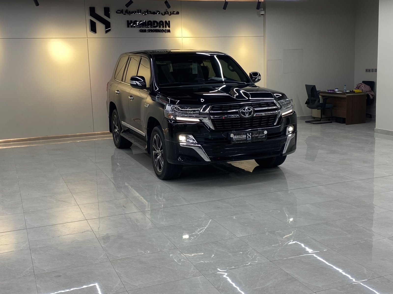 Toyota Land Cruiser GXR Grand Touring 2021