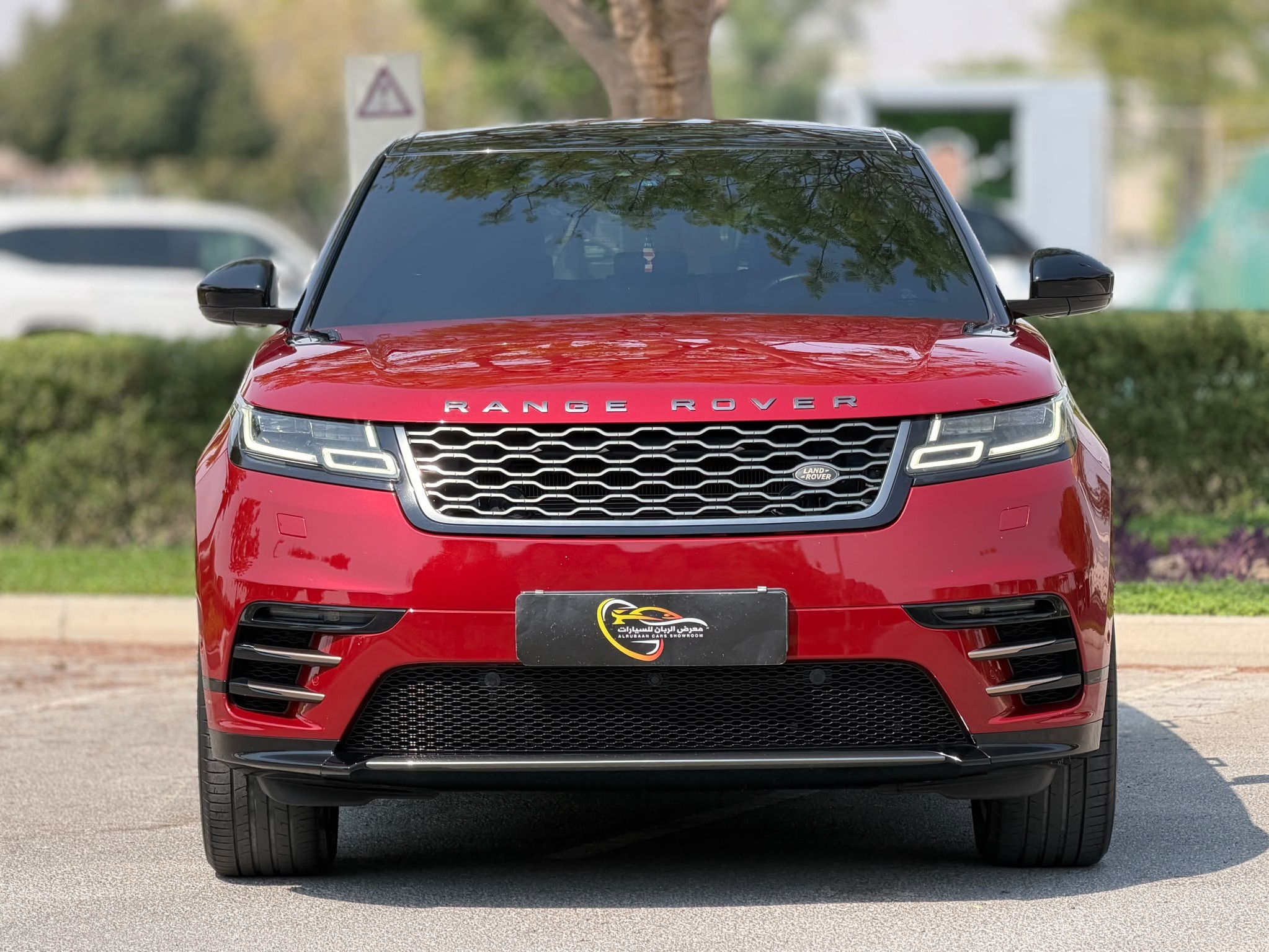 Land Rover Range Rover Velar R-Dynamic 2019 - Image 2