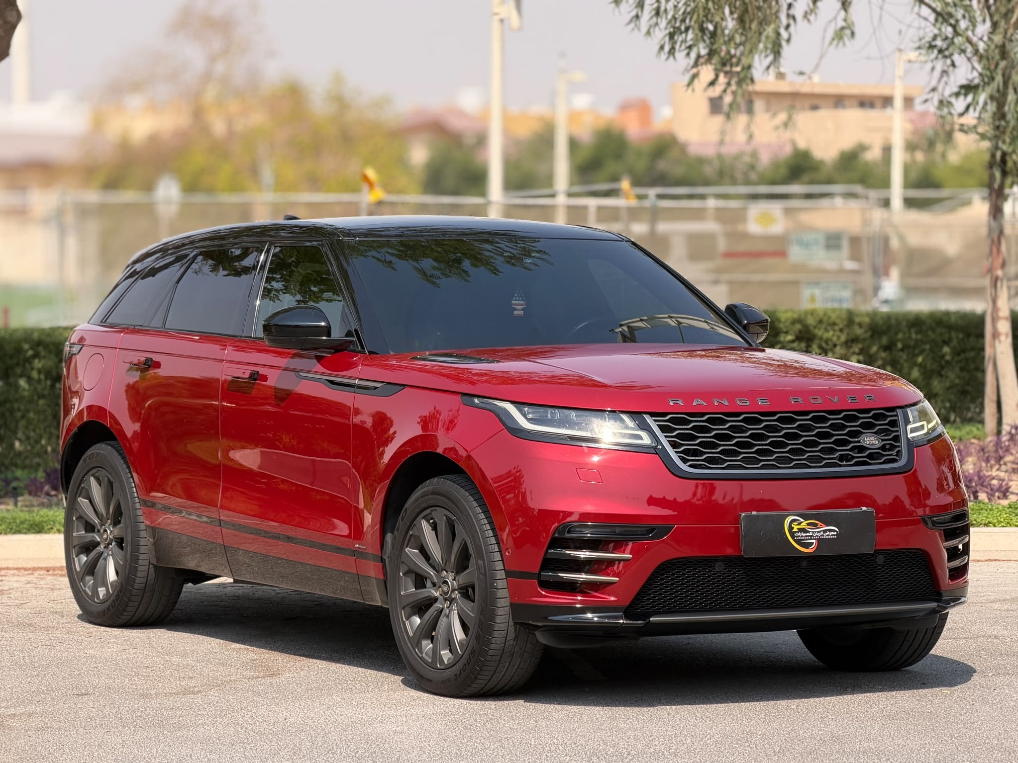 Land Rover Range Rover Velar R-Dynamic 2019 - Image 1