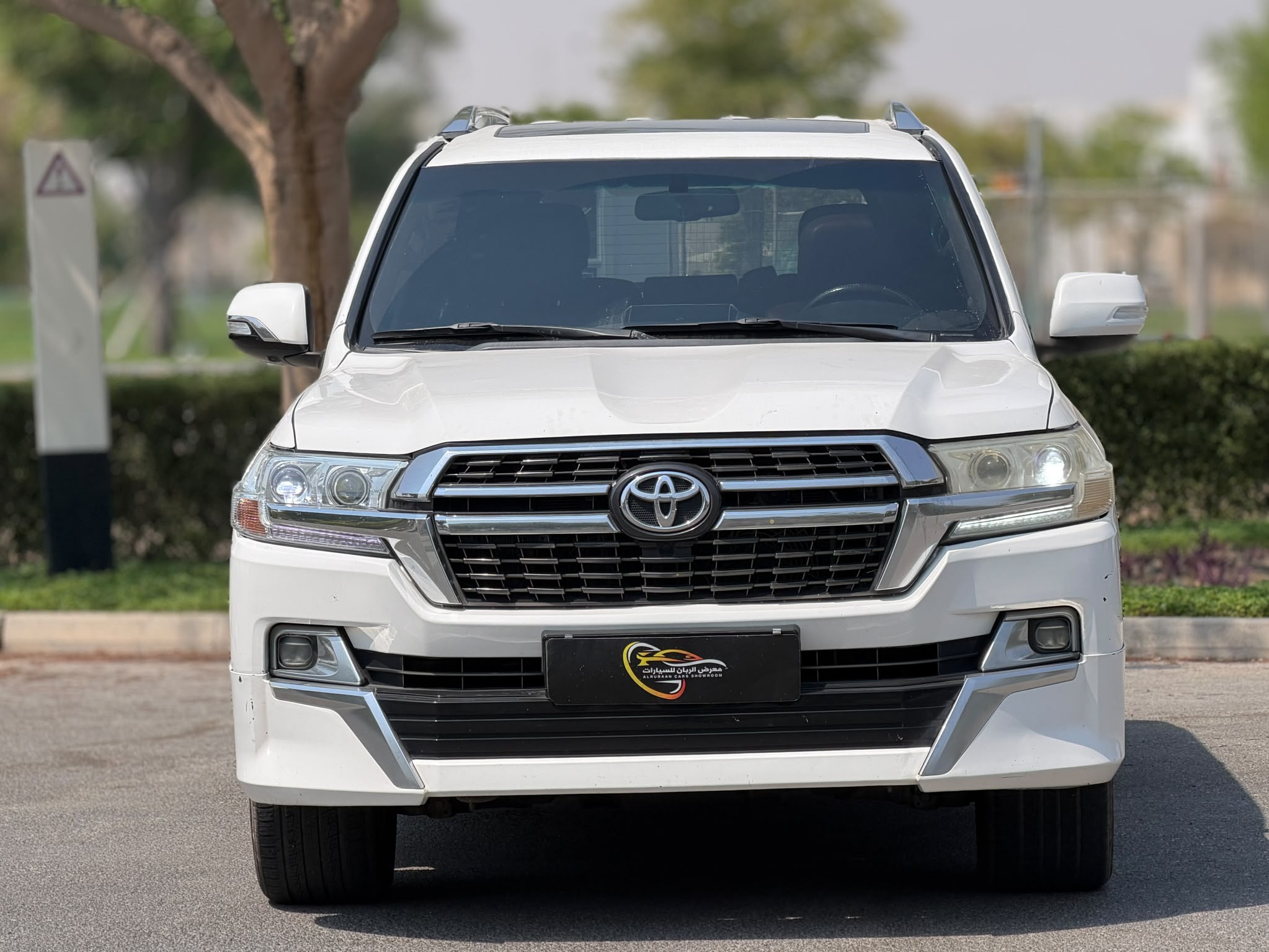 Toyota Land Cruiser VX.R 2013 - Image 2