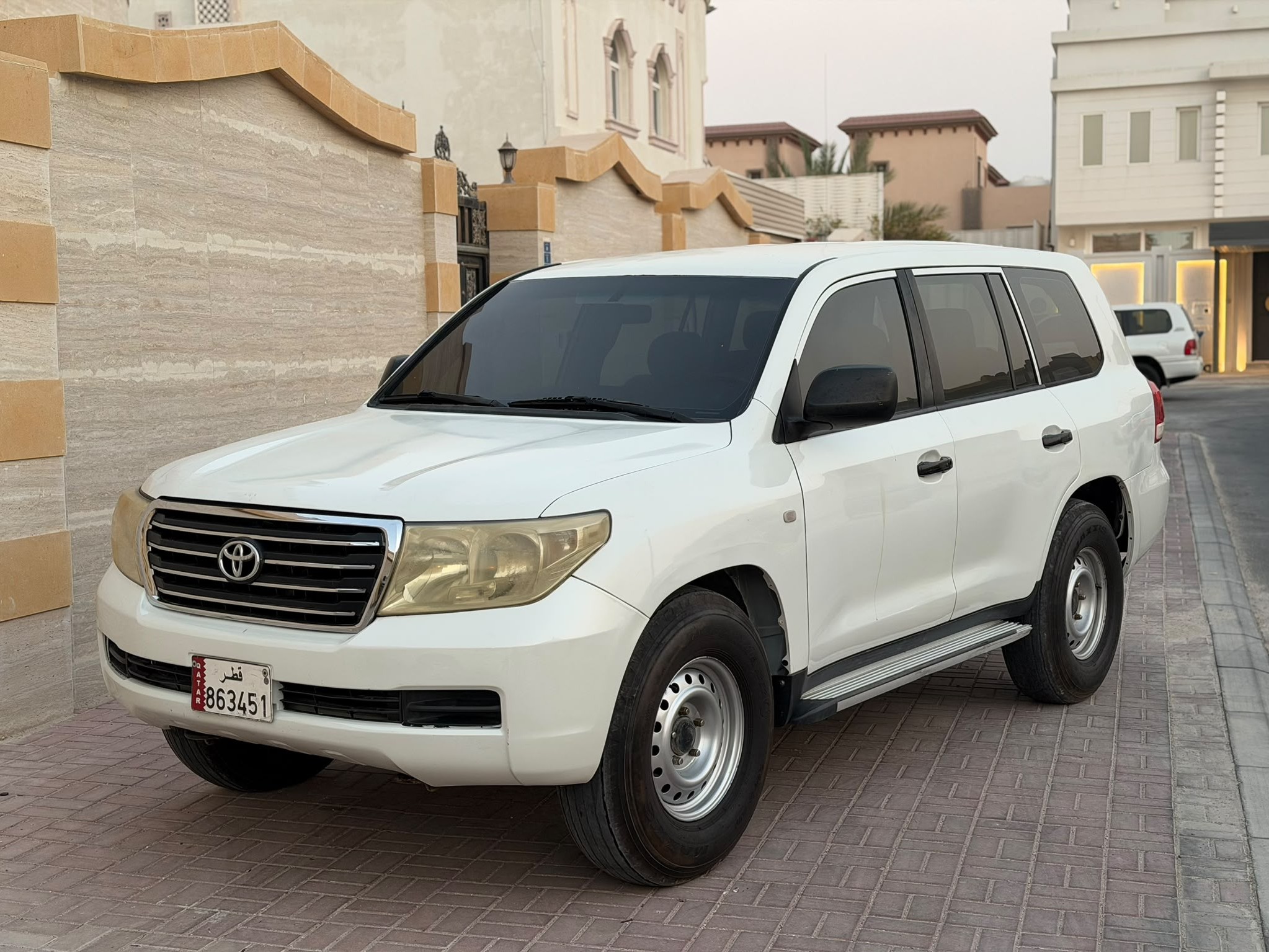 Toyota Land Cruiser G standard 2011 - Image 1