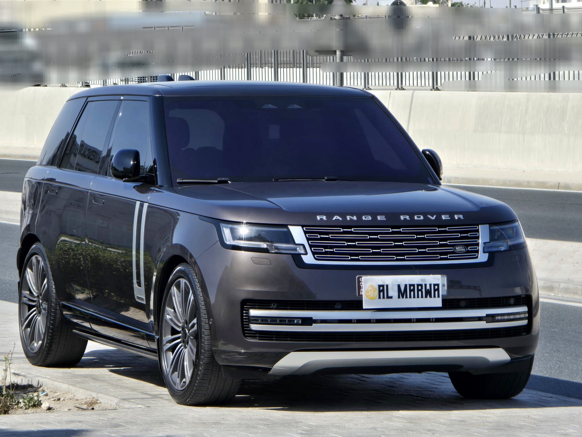 Land Rover Range Rover Vogue Autobiography 2023 - Image 1