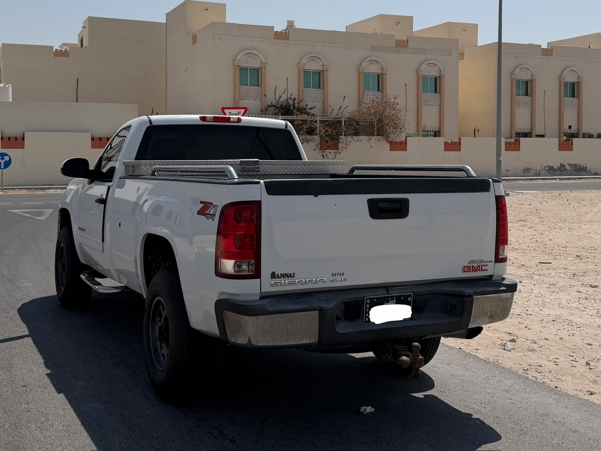 GMC Sierra 2500 HD 2010 - Image 4