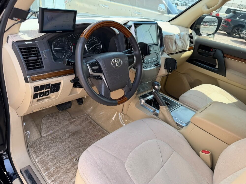 Toyota Land Cruiser GX.R 2016 - Image 4
