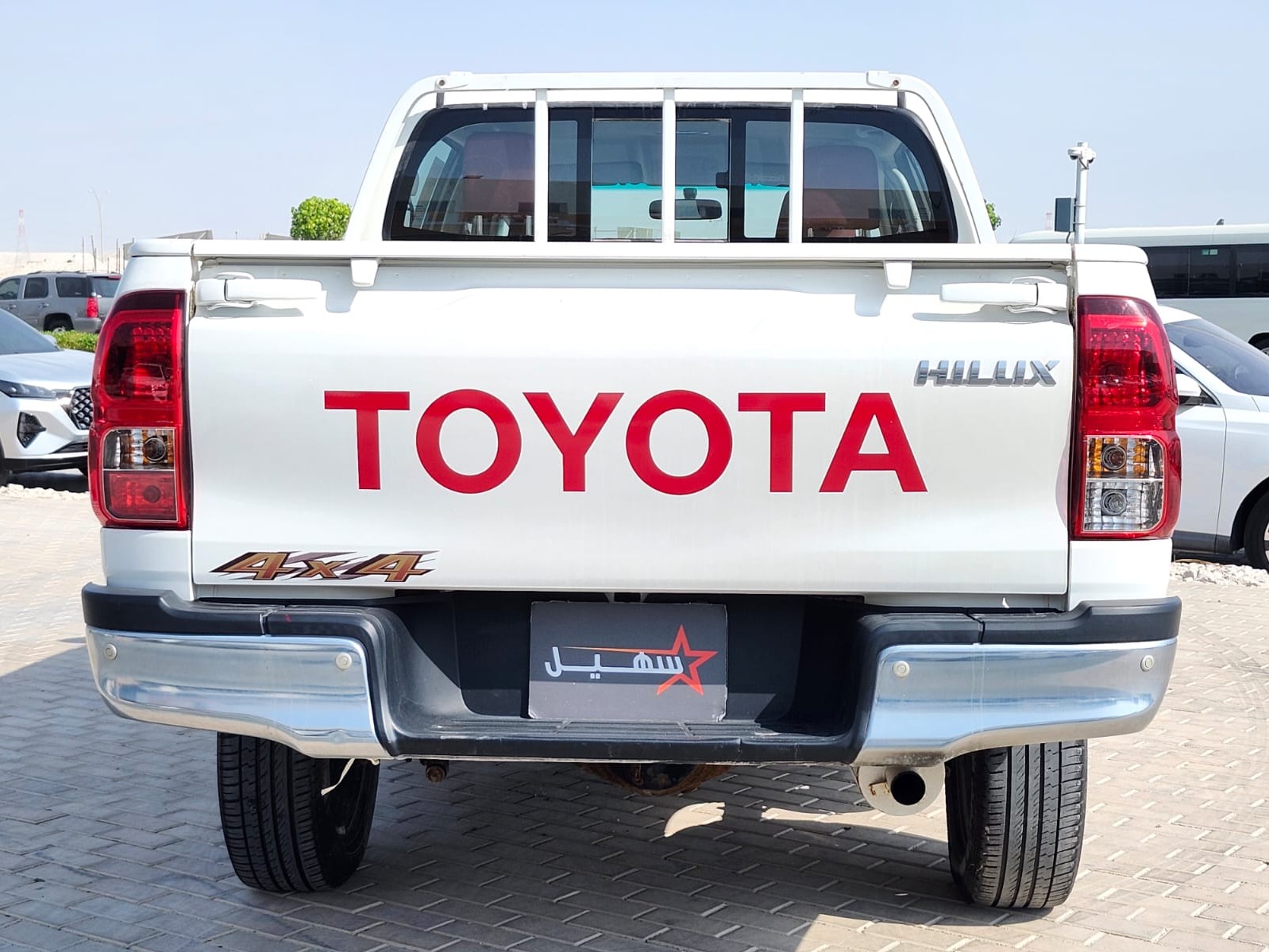 Toyota Hilux 4X4 2022 - Image 4