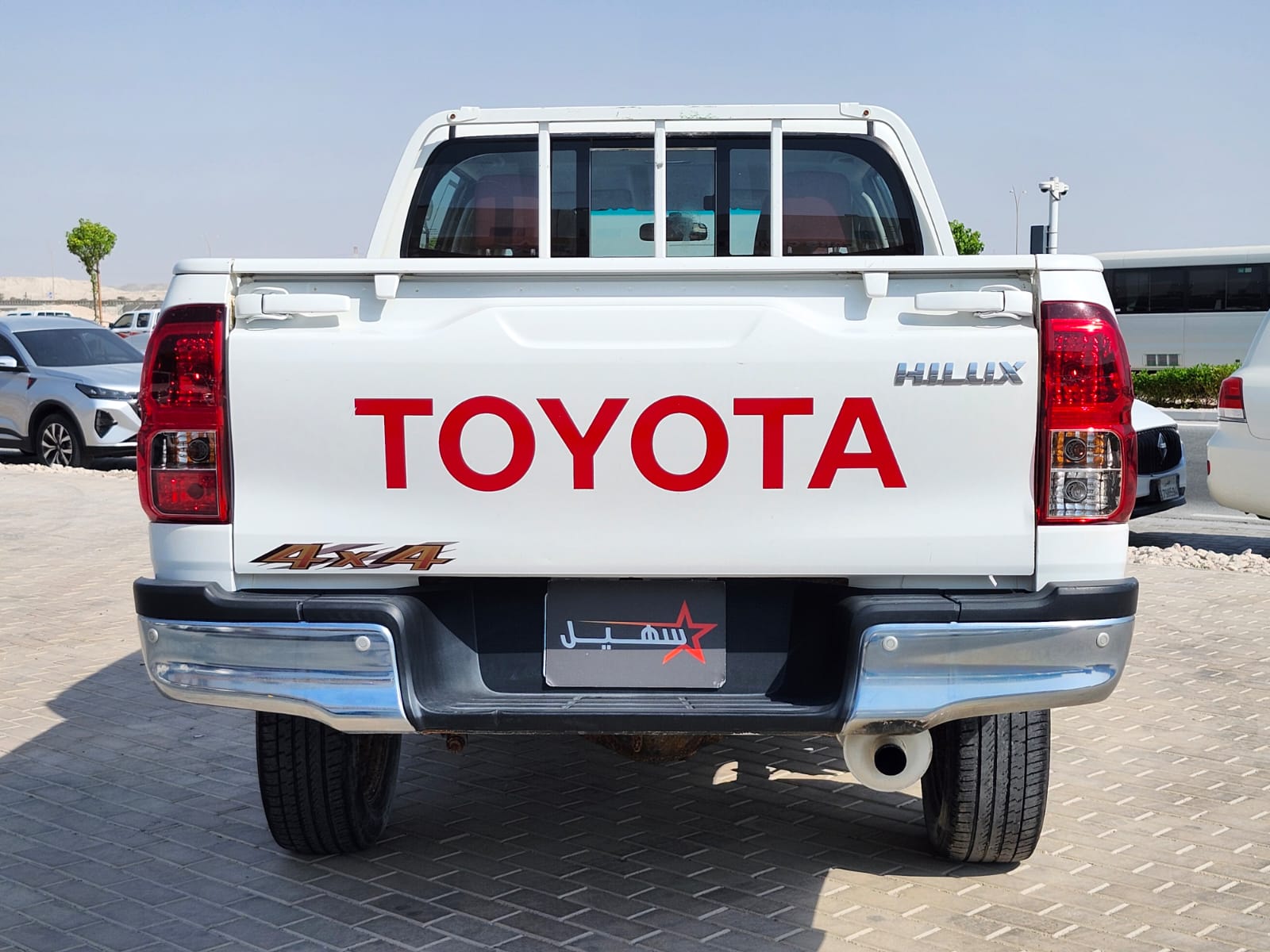 Toyota Hilux 4X4 2022 - Image 4