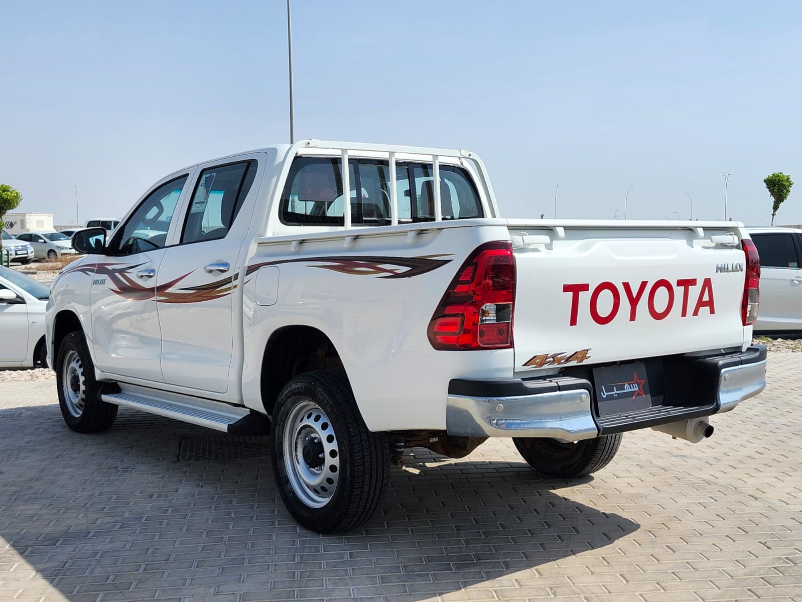 Toyota Hilux 4X4 2022 - Image 4