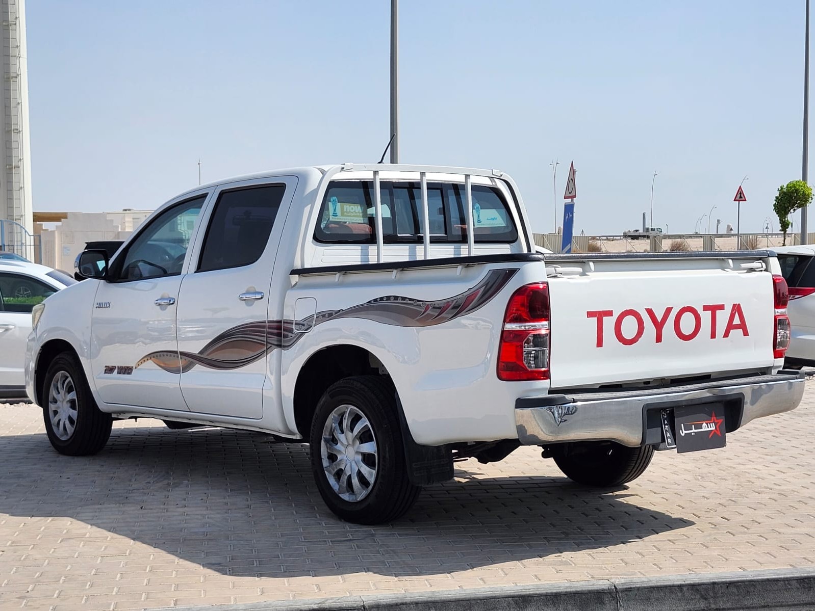Toyota Hilux 2.0 2013 - Image 4